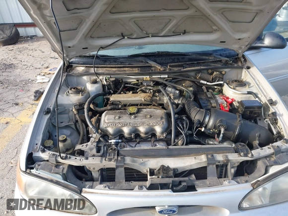 1999 Ford Escort SE z VIN 1FAFP13P6XW200107, wystawiony jako IAAI lot #42600719 z przebiegiem 113 515 mil mil oraz . Historia ofert i sprzedaży dostępna na DreamBid. Obrazek 10.