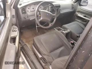 2002 Ford Explorer Sport XLS z VIN 1FMZU70E72UC68289, wystawiony jako Copart lot #79013744 z przebiegiem 149 269 mil mil oraz Szkoda całkowita • Salvage title. Historia ofert i sprzedaży dostępna na DreamBid. Obrazek 8.