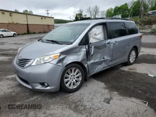 2015 Toyota Sienna Limited with VIN 5TDDK3DC5FS118715, listed as a Copart auction lot 55957215 with 133,500 mi miles and Salvage title. Bid and sale history available at DreamBid. Image 1.