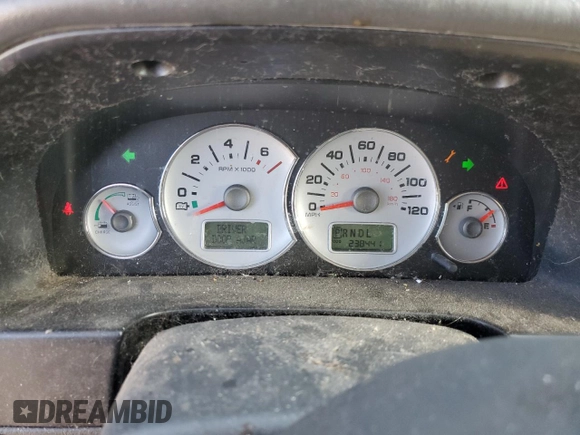 2005 Ford Escape Hybrid with VIN 1FMCU96H45KC74103, listed as a Copart auction lot 78133734 with 238,441 mi miles and Salvage Title. Bid and sale history available at carsss.com. Image 9.