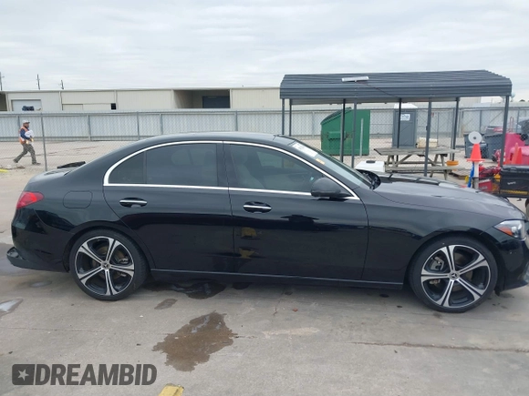2022 Mercedes-Benz C 300 with VIN W1KAF4GB1NR016184, listed as a IAAI auction lot 41321156 with 43,443 mi miles and . Bid and sale history available at DreamBid. Image 13.