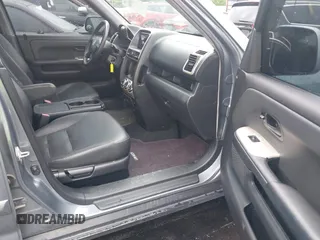2005 Honda CR-V EX SE with VIN SHSRD78935U341045, listed as a IAAI auction lot 42180069 with 200,537 mi miles and . Bid and sale history available at carsss.com. Image 5.