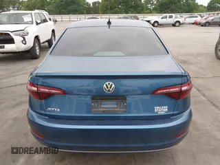 2020 Volkswagen Jetta S z VIN 3VWN57BU4LM048390, wystawiony jako IAAI lot #41946185 z przebiegiem 94 140 mil mil oraz . Historia ofert i sprzedaży dostępna na DreamBid. Obrazek 16.