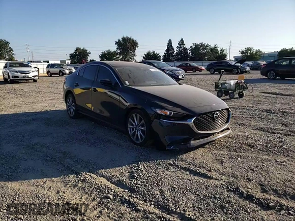 2022 Mazda 3 Preferred with VIN JM1BPACL6N1502559, listed as a Copart auction lot 61722474 with 34,693 mi miles and Salvage title. Bid and sale history available at DreamBid. Image 10.