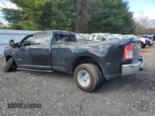 2019 Ram 3500 Tradesman with VIN 3C63RRGL8KG648389, listed as a Copart auction lot 77823624 with 46,853 mi miles and Salvage Title. Bid and sale history available at carsss.com. Image 2.
