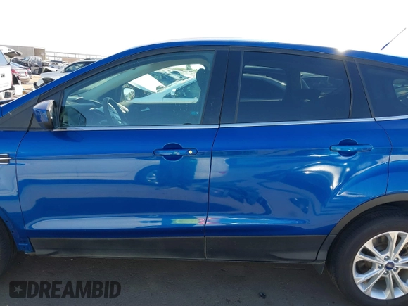 2017 Ford Escape SE with VIN 1FMCU0GD5HUC95171, listed as a IAAI auction lot 41871493 with 55,388 mi miles. Bid and sale history available at carsss.com. Image 15.