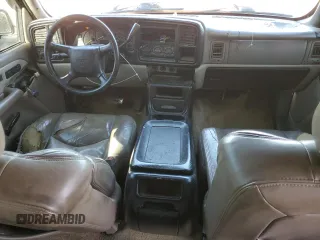 2000 GMC Yukon SLT with VIN 1GKEK13T0YJ162104, listed as a Copart auction lot 88357425 with 0 mi miles and Clean Title. Bid and sale history available at carsss.com. Image 8.