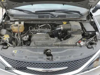2021 Chrysler Voyager LXI with VIN 2C4RC1DG0MR558048, listed as a Copart auction lot 53742615 with 142,359 mi miles and Clean Title. Bid and sale history available at carsss.com. Image 11.