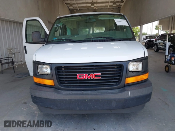 2017 GMC Savana Cargo z VIN 1GTW7AFF4H1149962, wystawiony jako IAAI lot #42215915 z przebiegiem 105 181 mil mil oraz . Historia ofert i sprzedaży dostępna na DreamBid. Obrazek 12.
