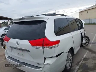 2014 Toyota Sienna Ltd with VIN 5TDDK3DC0ES090319, listed as a IAAI auction lot 41778096 with 171,953 mi miles. Bid and sale history available at carsss.com. Image 4.