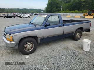 1991 Dodge Dakota S z VIN 1B7FL26Y5MS364290, wystawiony jako Copart lot #56398945 z przebiegiem 98 390 mil mil oraz Szkoda całkowita • Salvage title. Historia ofert i sprzedaży dostępna na DreamBid. Obrazek 1.