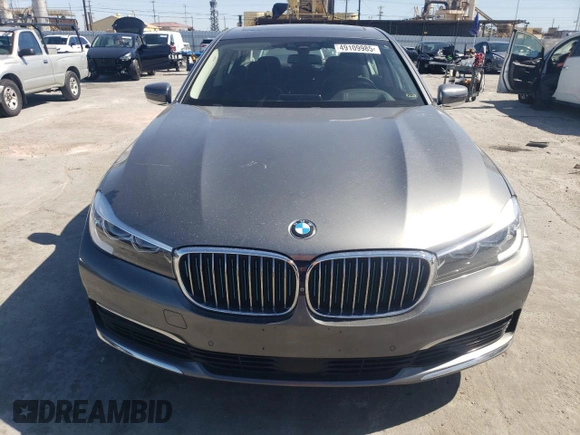 2018 BMW 7 Series 740e xDrive with VIN WBA7J2C55JG938385, listed as a Copart auction lot 49109985 with 81,567 mi miles and Salvage Title. Bid and sale history available at DreamBid. Image 5.