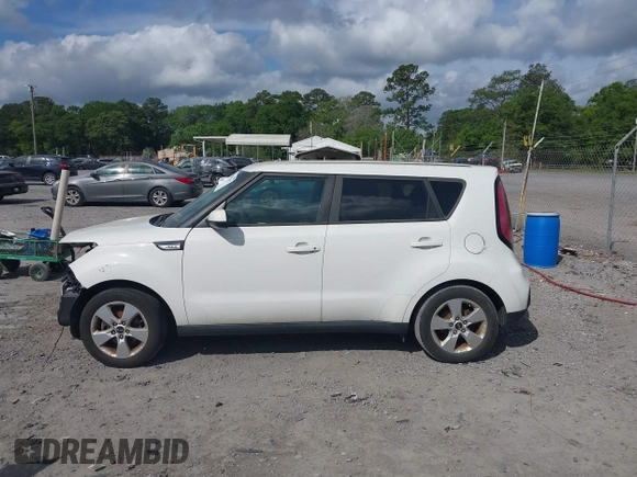 2017 Kia Soul with VIN KNDJN2A27H7454136, listed as a IAAI auction lot 41995542 with 105,645 mi miles. Bid and sale history available at carsss.com. Image 15.