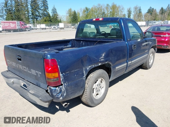 1999 Chevrolet Silverado 1500 with VIN 1GCEC14WXXZ134280, listed as a IAAI auction lot 42040163 with 292,234 mi miles. Bid and sale history available at carsss.com. Image 4.