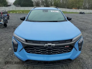 2024 Chevrolet Trax 2RS with VIN KL77LJE25RC206297, listed as a Copart auction lot 50798815 with 5,754 mi miles and Salvage Title. Bid and sale history available at DreamBid. Image 5.