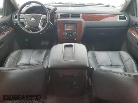 2013 Chevrolet Avalanche LT with VIN 3GNMCFE0XDG166068, listed as a Copart auction lot 43021835 with 148,575 mi miles and Salvage Title. Bid and sale history available at DreamBid. Image 8.