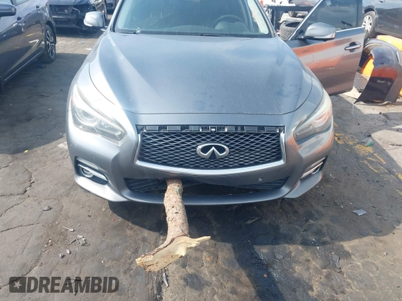 2014 Infiniti Q50 Premium with VIN JN1BV7AP2EM688259, listed as a IAAI auction lot 42149158 with 252,078 mi miles and . Bid and sale history available at DreamBid. Image 6.