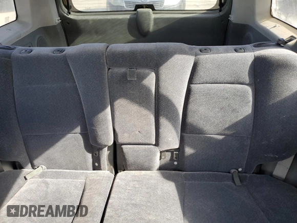 2004 Hyundai Santa Fe GLS with VIN KM8SC13DX4U840575, listed as a Copart auction lot 48711555 with 130,096 mi miles and Salvage Title. Bid and sale history available at DreamBid. Image 10.