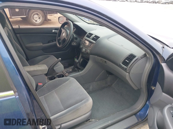 2003 Honda Accord LX z VIN 1HGCM66353A013204, wystawiony jako IAAI lot #41463511 z przebiegiem 265 647 mil mil oraz . Historia ofert i sprzedaży dostępna na DreamBid. Obrazek 5.