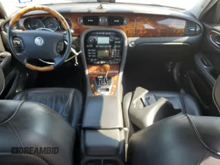 2008 Jaguar XJ 8 with VIN SAJWA71B58SH18731, listed as a Copart auction lot 56846775 with 132,900 mi miles and Clean Title. Bid and sale history available at DreamBid. Image 8.