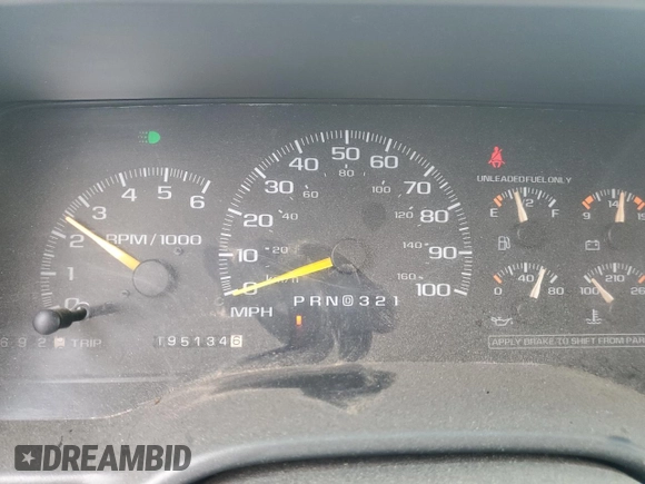 1998 Chevrolet Suburban with VIN 1GNFK16R3WJ359062, listed as a Copart auction lot 54632515 with 195,134 mi miles and Non Repairable. Bid and sale history available at DreamBid. Image 9.