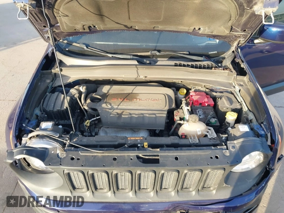 2018 Jeep Renegade Latitude with VIN ZACCJABB6JPH48469, listed as a IAAI auction lot 41814157 with 64,060 mi miles and . Bid and sale history available at DreamBid. Image 10.