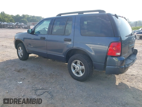 2005 Ford Explorer XLT с VIN 1FMZU73W25UA75010, выставлен на аукционе IAAI как лот 42508037 с пробегом 276 352 миль миль и . История ставок и продаж доступна на DreamBid. Изображение 3.
