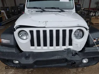 2023 Jeep Wrangler Sport S with VIN 1C4HJXDG8PW620005, listed as a IAAI auction lot 42117455 with 25,725 mi miles and . Bid and sale history available at DreamBid. Image 6.