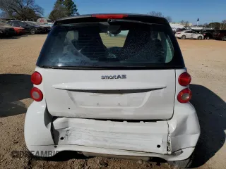 2015 Smart fortwo Passion z VIN WMEEJ3BA0FK812519, wystawiony jako Copart lot #47236285 z przebiegiem 122 139 mil mil oraz Szkody całkowita. Historia ofert i sprzedaży dostępna na DreamBid. Obrazek 6.
