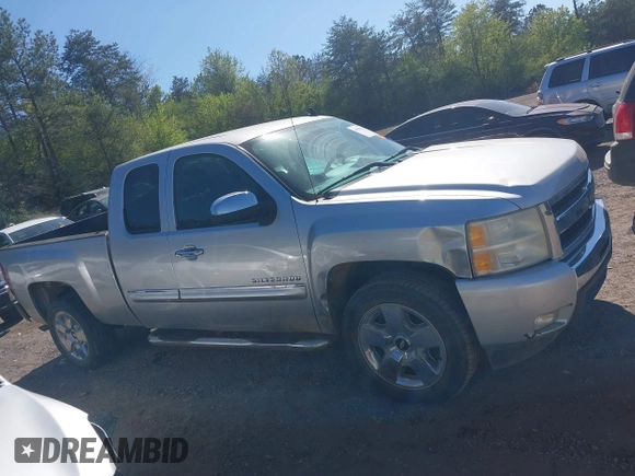 2011 Chevrolet Silverado 1500 LT with VIN 1GCRCSE04BZ229430, listed as a IAAI auction lot 41839292 with 182,777 mi miles and . Bid and sale history available at DreamBid. Image 13.