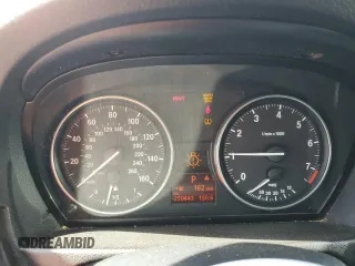 2008 BMW 3 Series 328i with VIN WBAVC53578FZ87946, listed as a Copart auction lot 56207455 with 250,443 mi miles and Salvage title. Bid and sale history available at DreamBid. Image 9.