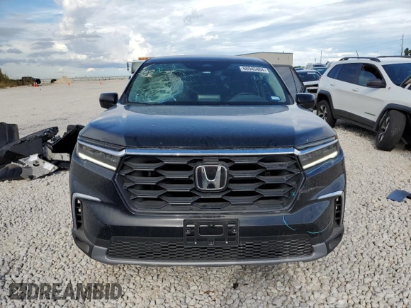 2024 Honda Pilot EX-L 7 Passenger with VIN 5FNYG2H5XRB003707, listed as a Copart auction lot 68945404 with 7,484 mi miles and Salvage Title. Bid and sale history available at carsss.com. Image 5.