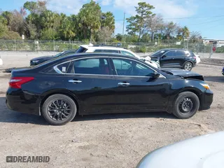 2018 Nissan Altima 2.5 SL with VIN 1N4AL3AP7JC224736, listed as a IAAI auction lot 41687658 with 98,835 mi miles. Bid and sale history available at carsss.com. Image 13.