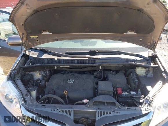 2018 Toyota Sienna XLE Auto Access Seat with VIN 5TDYZ3DC9JS921680, listed as a IAAI auction lot 42271593 with 141,417 mi miles and . Bid and sale history available at DreamBid. Image 10.
