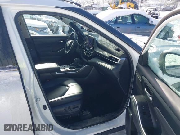 2023 Toyota Highlander L with VIN 5TDKDRBH5PS008770, listed as a IAAI auction lot 41287960 with 26,822 mi miles and . Bid and sale history available at DreamBid. Image 5.
