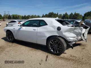 2023 Dodge Challenger R/T Scat Pack z VIN 2C3CDZFJ8PH542866, wystawiony jako Copart lot #56334295 z przebiegiem 23 886 mil mil oraz Szkoda całkowita • Salvage title. Historia ofert i sprzedaży dostępna na DreamBid. Obrazek 2.