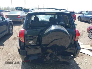 2008 Toyota RAV4 Limited with VIN JTMZK31V686011185, listed as a IAAI auction lot 42101831 with 190,399 mi miles and . Bid and sale history available at DreamBid. Image 6.