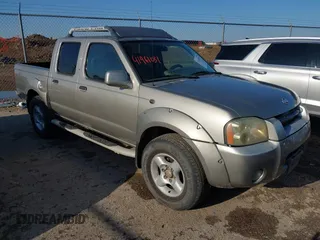 2001 Nissan Frontier SE z VIN 1N6ED27T71C379193, wystawiony jako IAAI lot #41961031 z przebiegiem 203 704 mil mil oraz . Historia ofert i sprzedaży dostępna na DreamBid. Obrazek 1.