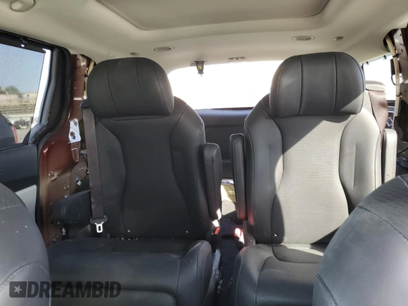 2022 Kia Carnival SX with VIN KNDNE5H30N6176019, listed as a Copart auction lot 75906744 with 15,678 mi miles and Salvage Title. Bid and sale history available at carsss.com. Image 10.