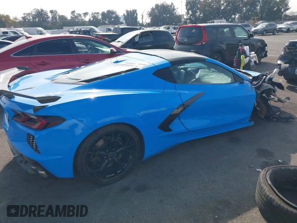 2020 Chevrolet Corvette 3LT z VIN 1G1Y82D45L5104956, wystawiony jako IAAI lot #41478131 z przebiegiem 49 295 mil mil oraz . Historia ofert i sprzedaży dostępna na DreamBid. Obrazek 4.