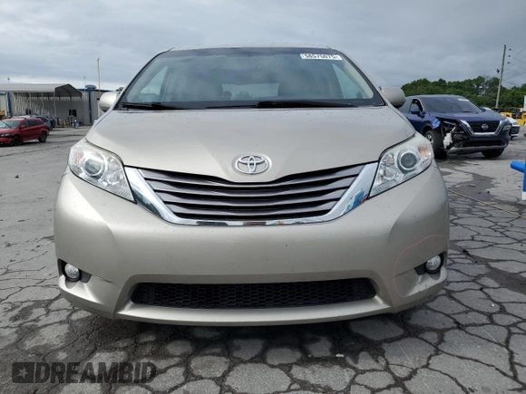 2017 Toyota Sienna XLE with VIN 5TDDZ3DC7HS170619, listed as a Copart auction lot 58575075 with 153,184 mi miles and Clean title. Bid and sale history available at DreamBid. Image 5.
