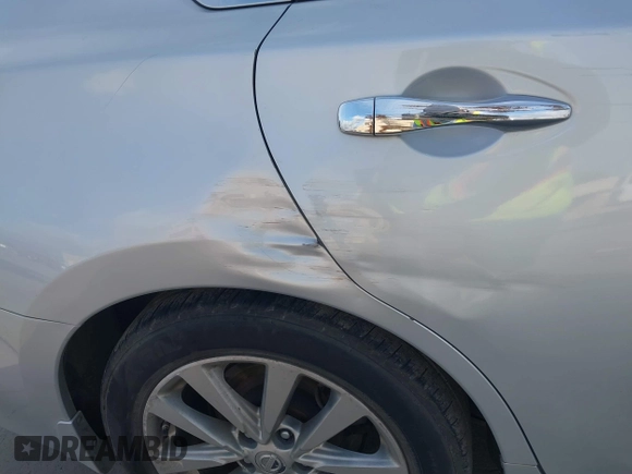 2017 Nissan Altima SV with VIN 1N4AL3AP9HC262530, listed as a IAAI auction lot 41714450 with 151,910 mi miles and . Bid and sale history available at DreamBid. Image 18.