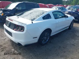 2013 Ford Mustang V6 with VIN 1ZVBP8AMXD5281234, listed as a IAAI auction lot 42260113 with 124,188 mi miles and . Bid and sale history available at DreamBid. Image 4.