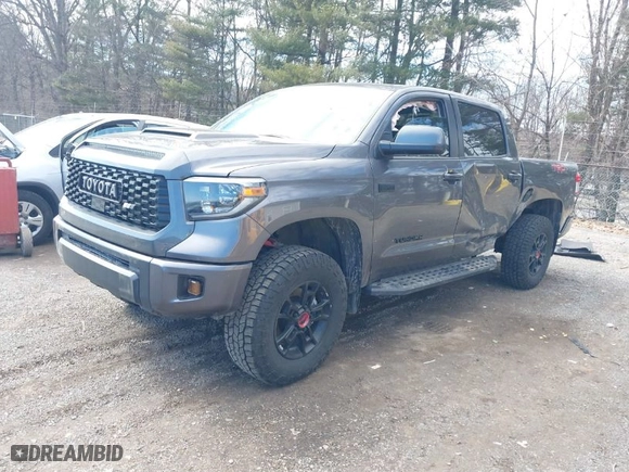 2021 Toyota Tundra 4WD SR5 with VIN 5TFDY5F19MX015729, listed as a IAAI auction lot 41694978 with 72,283 mi miles. Bid and sale history available at carsss.com. Image 2.