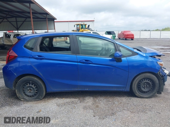 2015 Honda Fit LX with VIN 3HGGK5H58FM778365, listed as a IAAI auction lot 41901378 with 189,479 mi miles and . Bid and sale history available at DreamBid. Image 14.