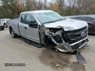 2021 Ford F-350 z VIN 1FT8X3BNXMEE09236, wystawiony jako Copart lot #79728943 z przebiegiem 29 675 mil mil oraz Szkoda całkowita • Salvage title. Historia ofert i sprzedaży dostępna na DreamBid. Obrazek 4.