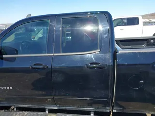 2017 Chevrolet Silverado 1500 LT with VIN 1GCVKREC9HZ368336, listed as a IAAI auction lot 41678490 with 76,930 mi miles. Bid and sale history available at carsss.com. Image 15.