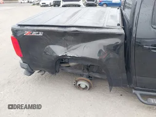 2019 Chevrolet Colorado 4WD Z71 with VIN 1GCGTDEN5K1289956, listed as a IAAI auction lot 41729406 with 60,887 mi miles. Bid and sale history available at carsss.com. Image 18.