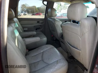 2003 GMC Yukon XL SLT with VIN 1GKEC16Z83J195812, listed as a Copart auction lot 42497605 with 365,576 mi miles and Salvage Title. Bid and sale history available at carsss.com. Image 11.
