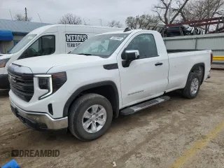 2024 GMC Sierra 1500 with VIN 3GTNUAED8RG389622, listed as a Copart auction lot 49223865 with 9,783 mi miles and Salvage Title. Bid and sale history available at DreamBid. Image 1.